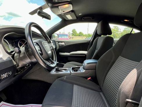 Used 2023 Dodge Charger SXT image 18