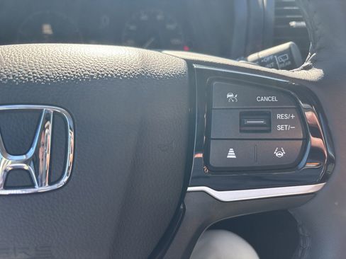 Certified 2025 Honda Odyssey Touring image 29