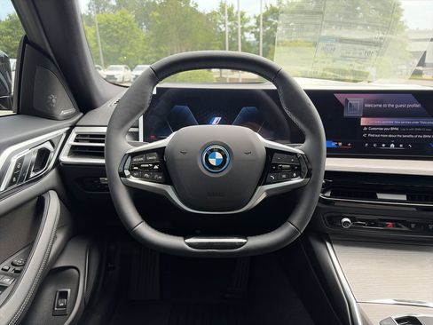 Used 2026 BMW i4 xDrive40i w/ Premium Package AWD/4WD image 21