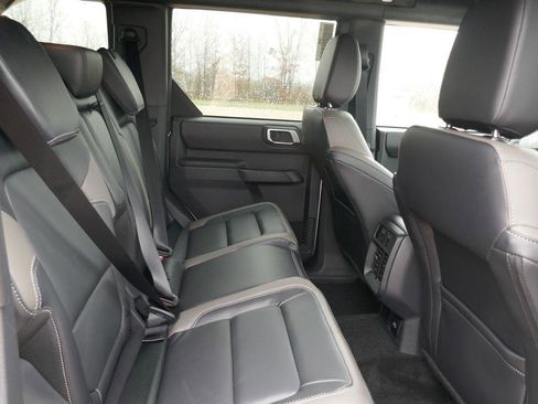 New 2026 Ford Bronco Outer Banks image 12