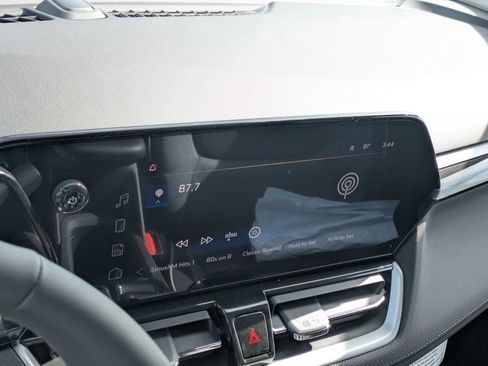 New 2026 Chevrolet TrailBlazer LT w/ Convenience Package FWD image 30