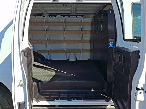 Used 2024 GMC Savana 2500 w/ Driver Convenience Package RWD image 11