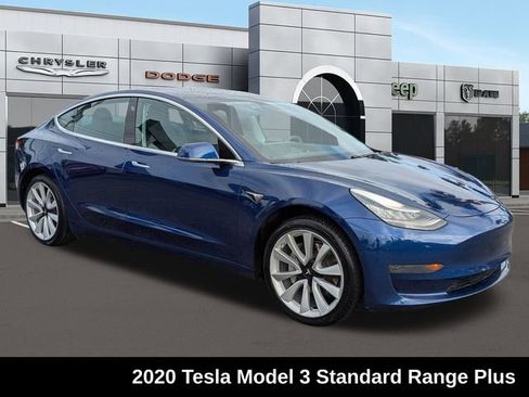 Used 2020 Tesla Model 3 Standard Range Plus image 1