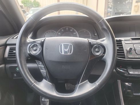 Used 2016 Honda Accord Sport image 41