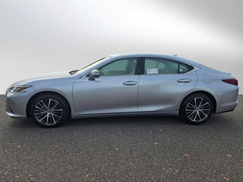 New 2025 Lexus ES 350 w/ Premium Package image 6
