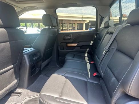 Used 2018 Chevrolet Silverado 1500 LTZ w/ Texas Edition AWD/4WD image 13