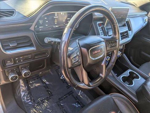 Used 2022 GMC Yukon AT4 image 10