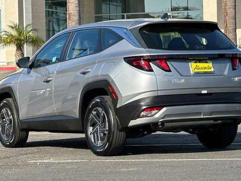 Used 2026 Hyundai Tucson Blue SE AWD/4WD image 6