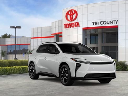 New 2026 Toyota bZ FWD image 15
