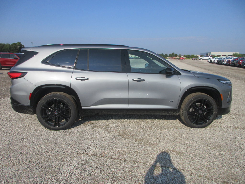 New 2026 Buick Enclave Sport Touring w/ Super Cruise Package AWD/4WD image 3