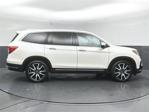 Used 2019 Honda Pilot Elite image 8