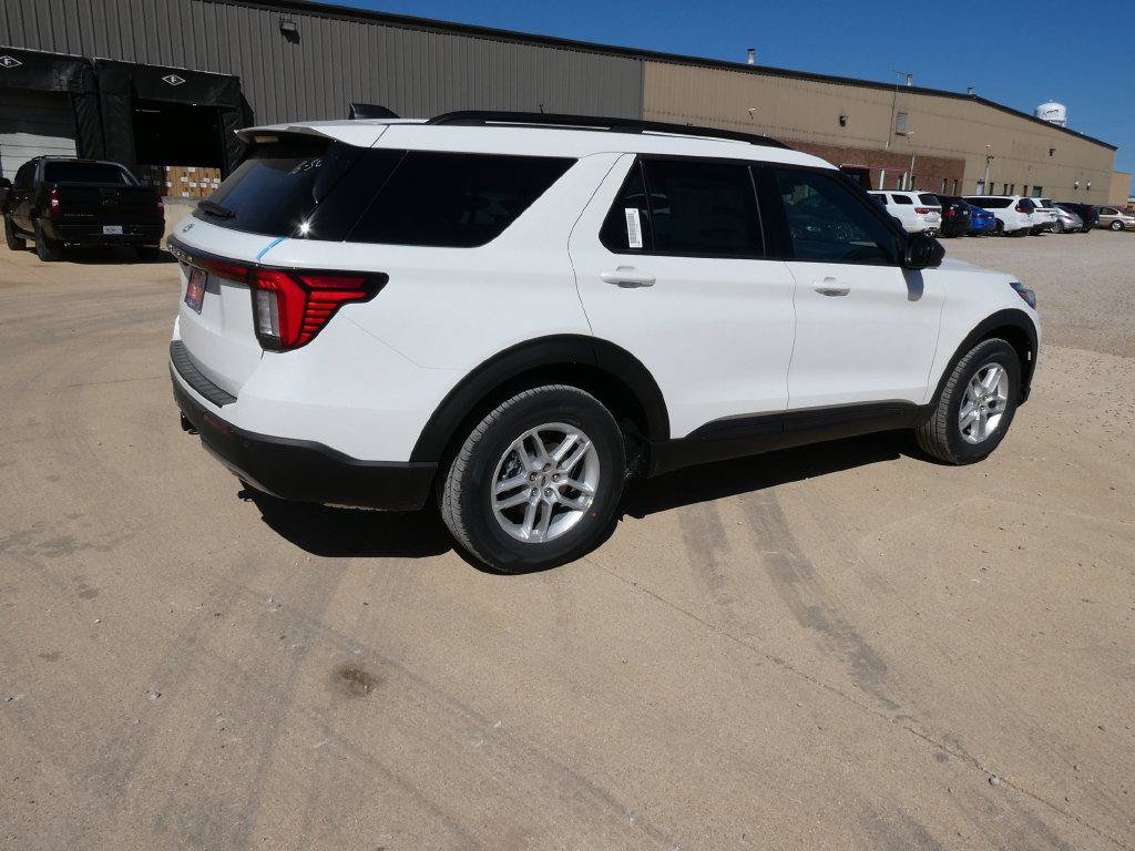 New 2027 Ford Explorer Active w/ Active Comfort Package AWD/4WD image 4