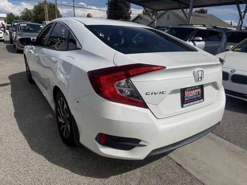 Used 2016 Honda Civic EX image 2