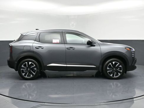 New 2026 Nissan Kicks SV w/ SV Premium Package AWD/4WD image 25