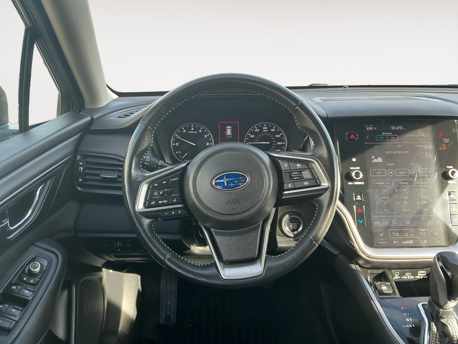 Certified 2025 Subaru Outback Premium AWD/4WD image 12