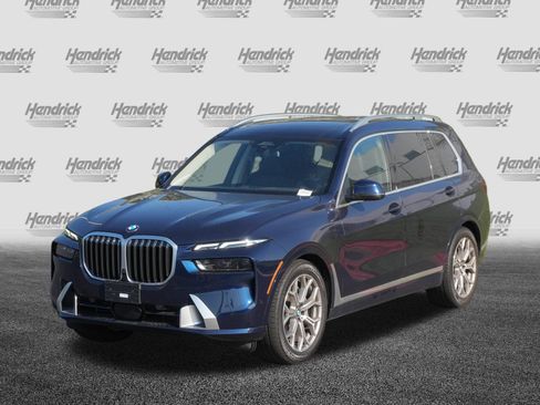Used 2026 BMW X7 xDrive40i w/ Dynamic Handling Package AWD/4WD image 2