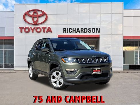 Used 2020 Jeep Compass Latitude w/ Cold Weather Group image 1