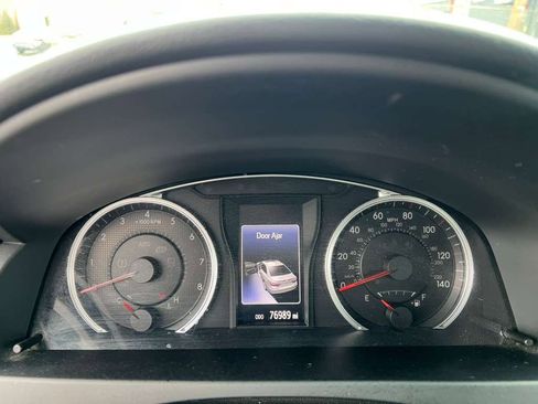 Used 2015 Toyota Camry SE image 26