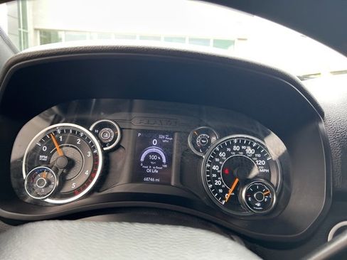 Used 2021 RAM 2500 Big Horn image 21