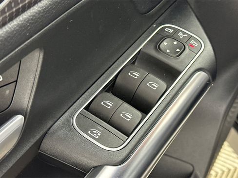 Certified 2022 Mercedes-Benz GLA 250 GLA 250 image 12