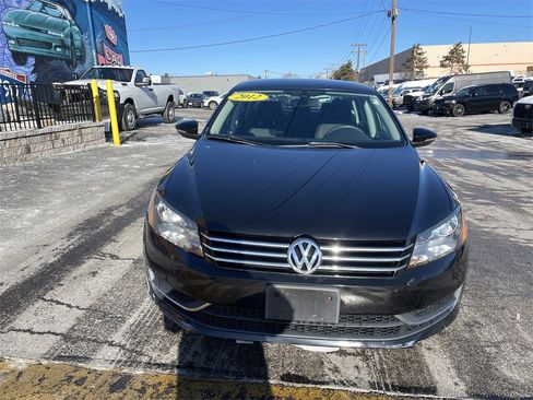 Used 2012 Volkswagen Passat 2.5 S image 5