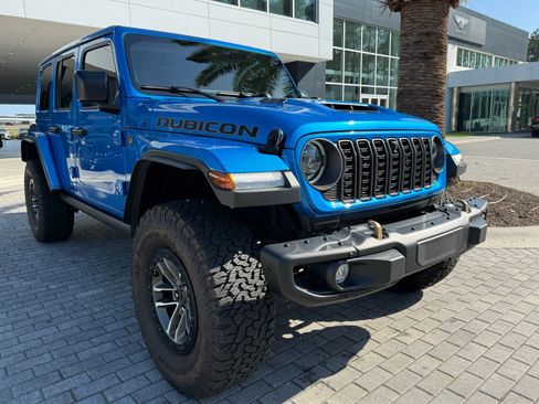 Used 2024 Jeep Wrangler Unlimited Rubicon 392 image 7