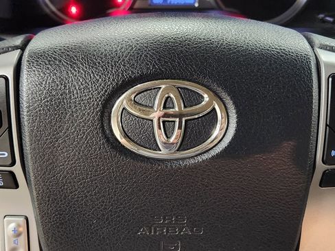 Used 2017 Toyota 4Runner SR5 Premium image 49