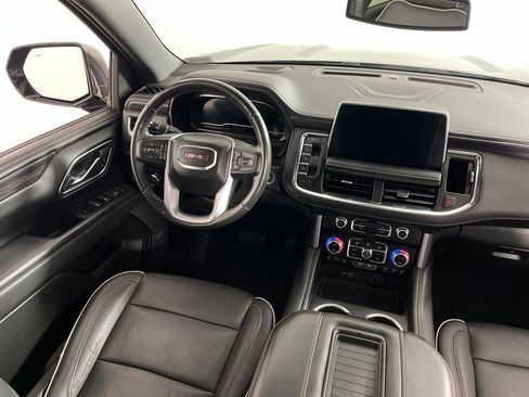 Used 2022 GMC Yukon SLT w/ SLT Premium Package AWD/4WD image 6