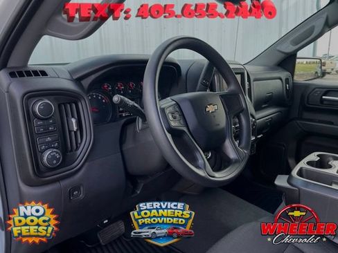 Used 2023 Chevrolet Silverado 1500 Custom AWD/4WD image 22