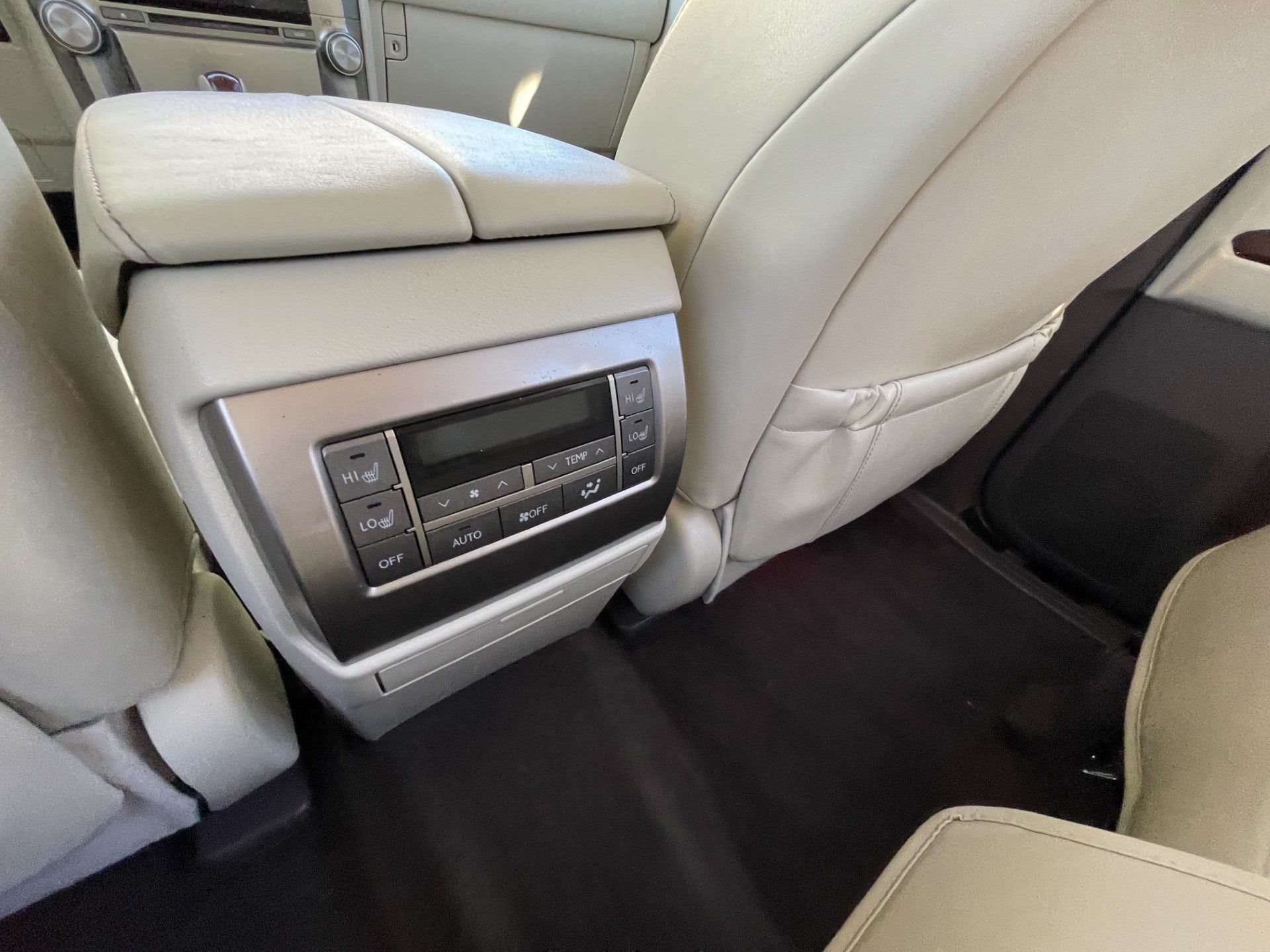 Used 2010 Lexus GX 460 Premium AWD/4WD image 23