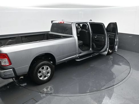 Used 2024 RAM 2500 Big Horn AWD/4WD image 23