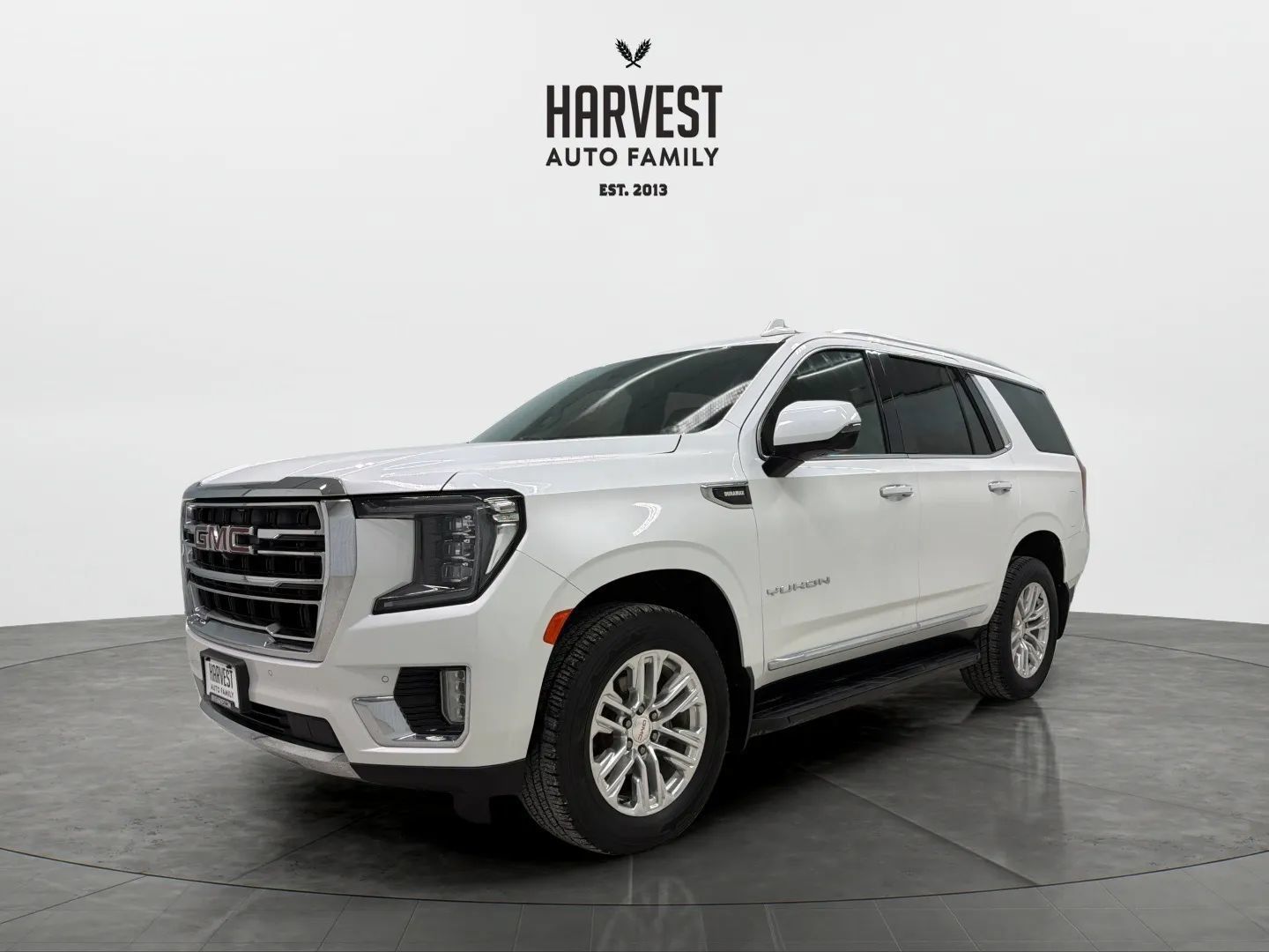 Used 2021 GMC Yukon SLT w/ Rear Media and Nav Package AWD/4WD image 1