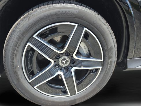 Used 2026 Mercedes-Benz GLC 300 image 37