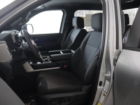 Used 2026 Toyota Tundra SR5 w/ TRD Off-Road Package AWD/4WD image 9