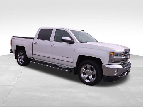 Used 2017 Chevrolet Silverado 1500 LTZ w/ Sport Package image 8