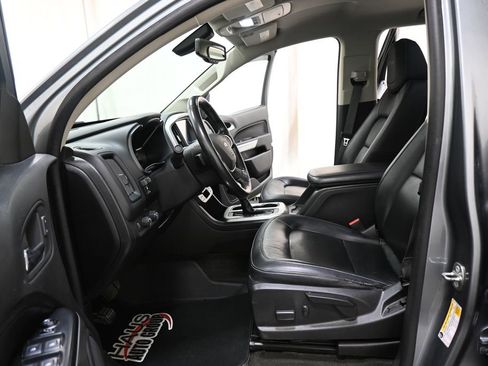 Used 2018 Chevrolet Colorado ZR2 w/ LPO, Premium Interior Package AWD/4WD image 7