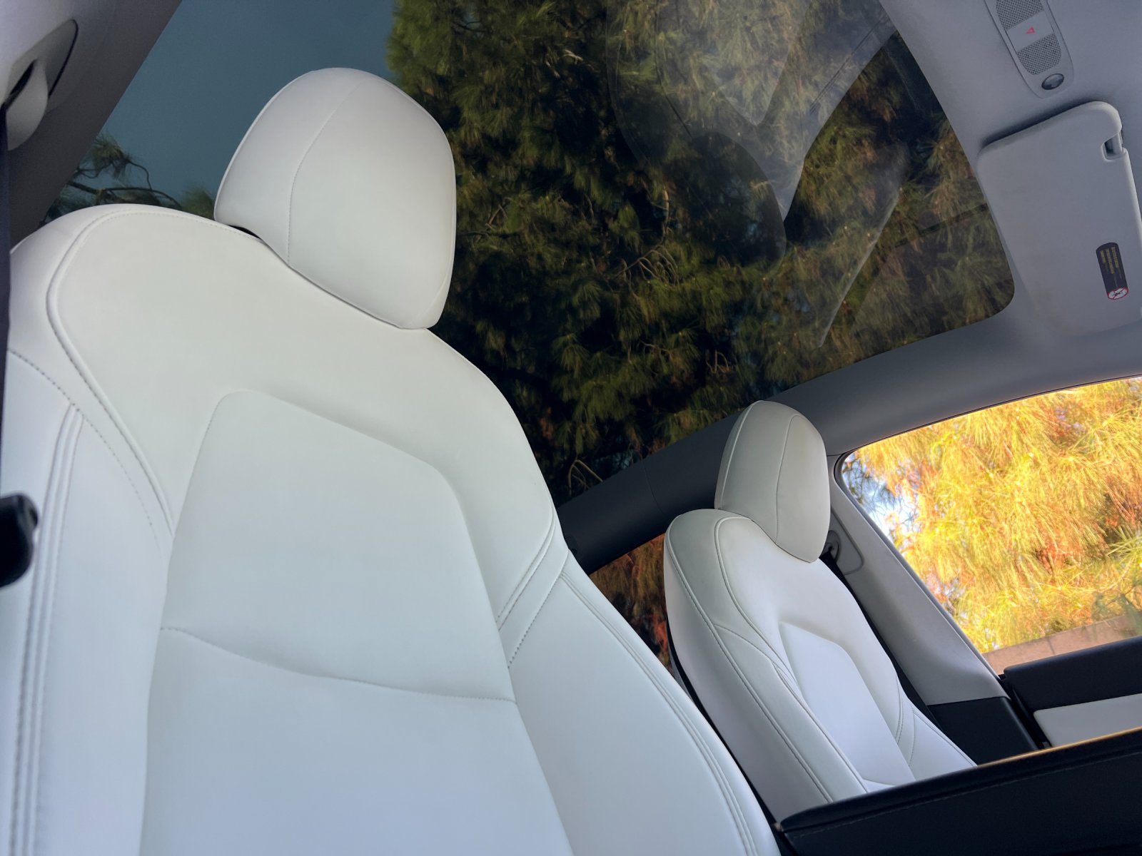 Used 2021 Tesla Model Y Long Range AWD/4WD image 17