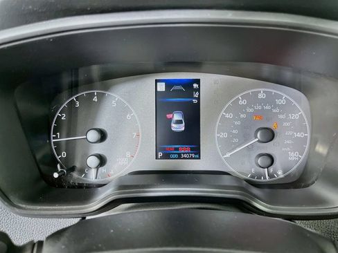 Used 2025 Toyota Corolla LE FWD image 18