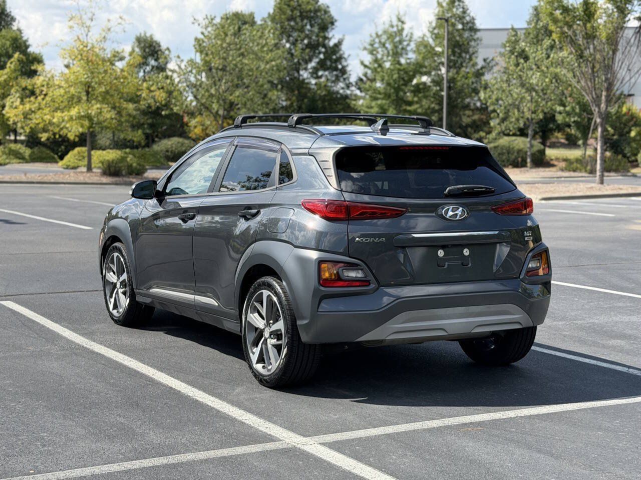 Used 2020 Hyundai Kona Limited AWD/4WD image 5