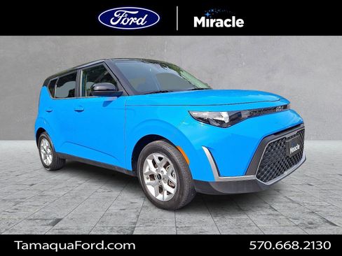 Used 2023 Kia Soul S image 1