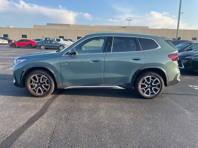 Used 2026 BMW X1 xDrive28i AWD/4WD image 3