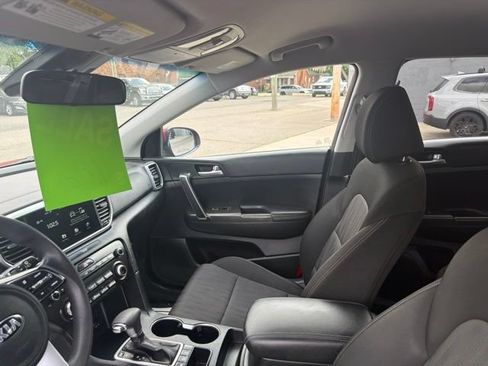 Used 2021 Kia Sportage LX AWD/4WD image 23