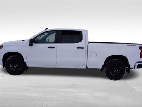 Certified 2023 Chevrolet Silverado 1500 Custom image 10