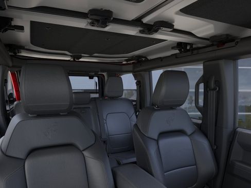 New 2025 Ford Bronco Badlands w/ Sasquatch Package AWD/4WD image 15