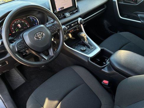 Certified 2025 Toyota RAV4 LE AWD/4WD image 11