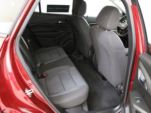 Used 2024 Chevrolet Trax LS FWD image 30