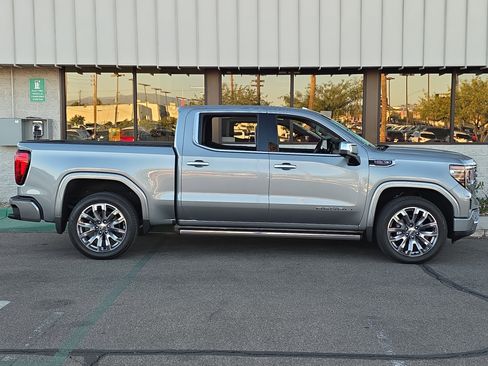 Used 2025 GMC Sierra 1500 Denali image 12