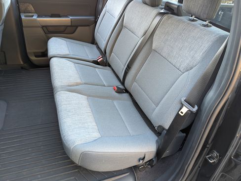 Used 2021 Ford F150 XLT w/ Equipment Group 302A High image 17