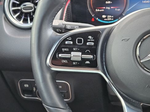 Certified 2023 Mercedes-Benz EQB 300 4MATIC image 28