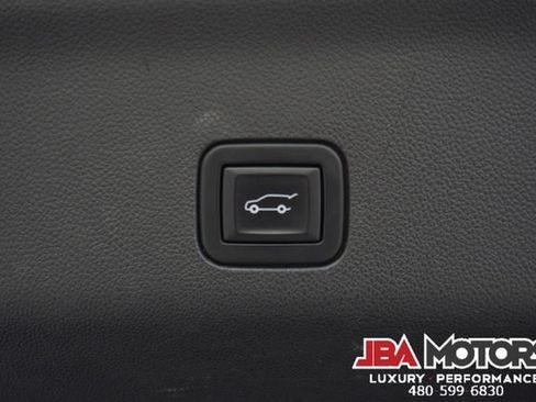 Used 2021 GMC Yukon AT4 w/ AT4 Premium Plus Package AWD/4WD image 97